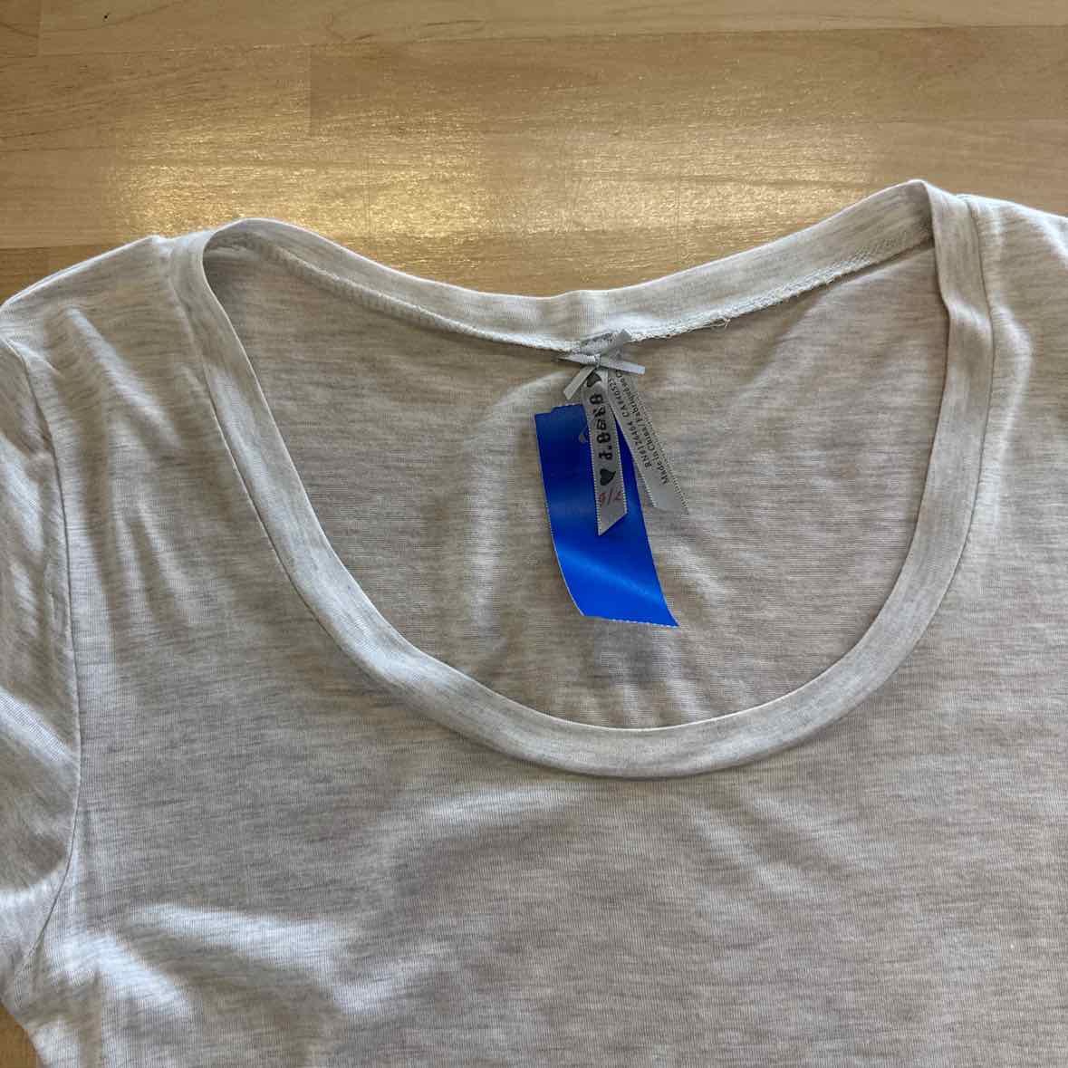 Jo&Co Size L Gray T-shirt