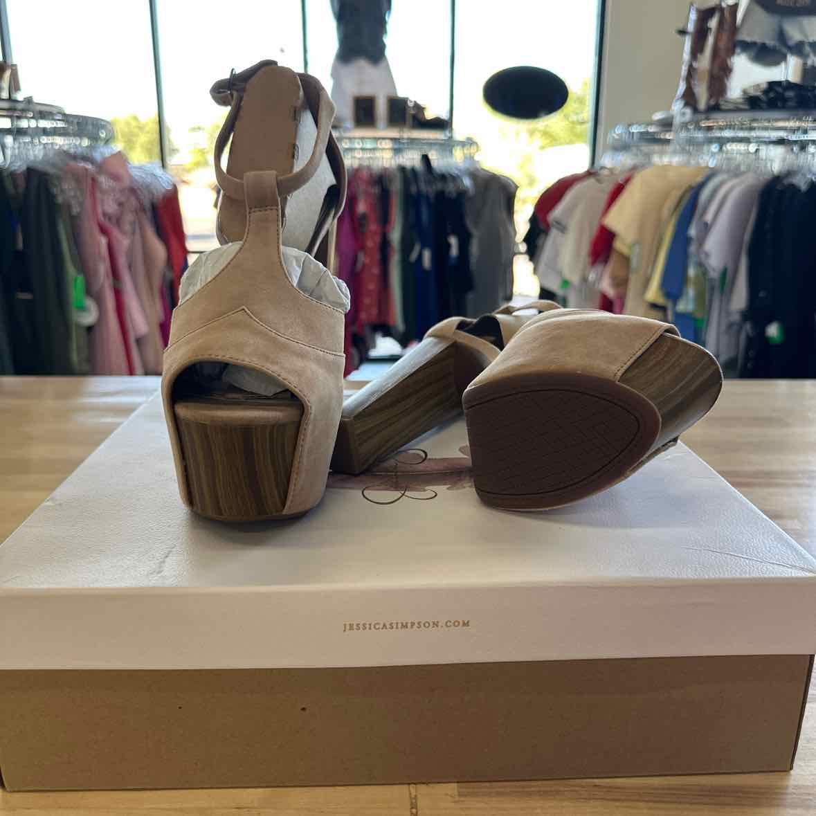Jessica Simpson Shoe Size 8 Sand Heels