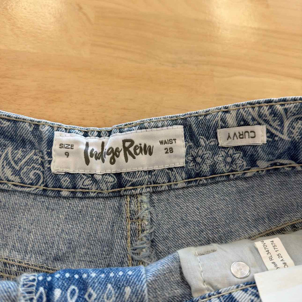 Indigo Rain Women Size 9 Blue New Shorts