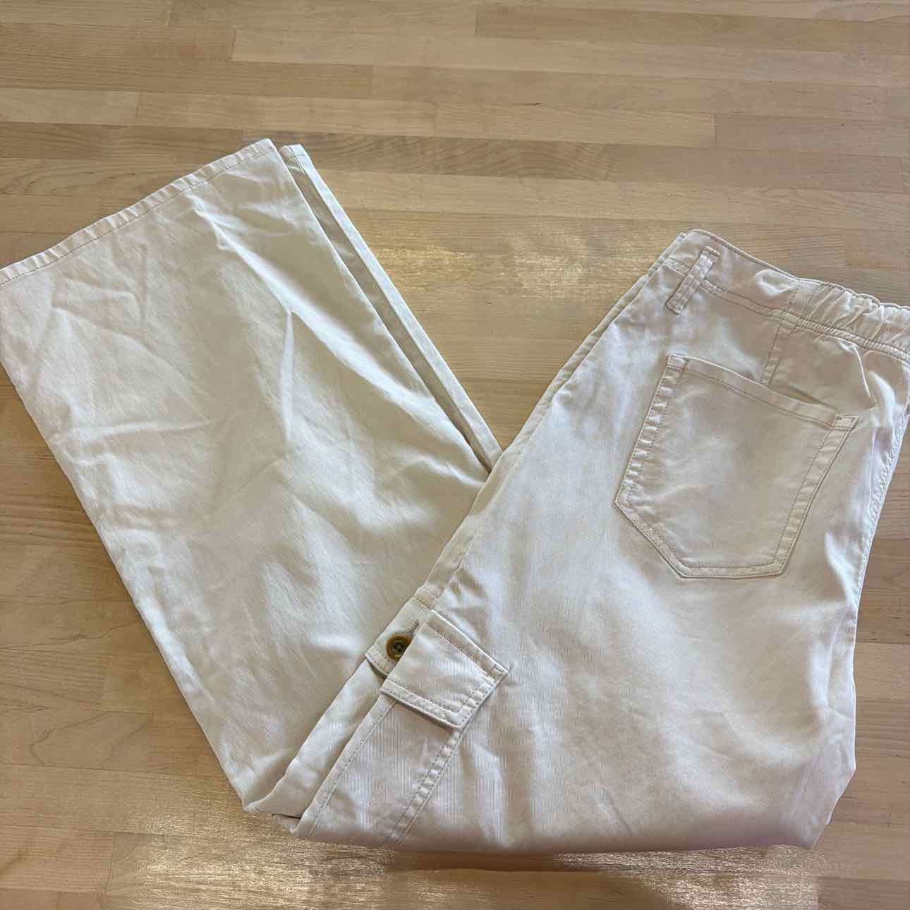 Roxy Juniors' Come and Chill Mid-Rise Cargo Pants