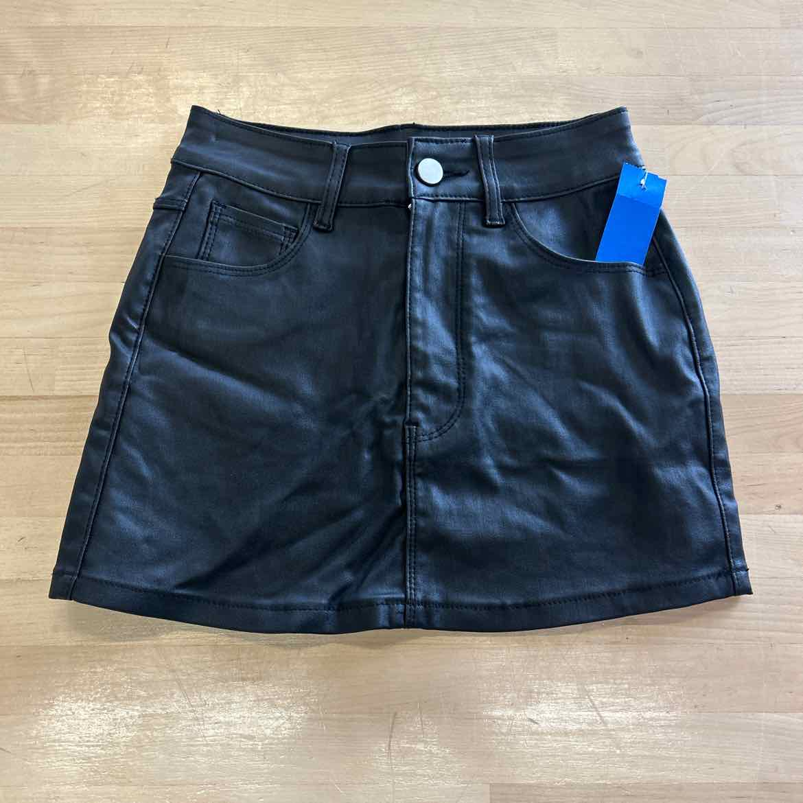 Myoursa Size XS Black Leather Preloved Skirt