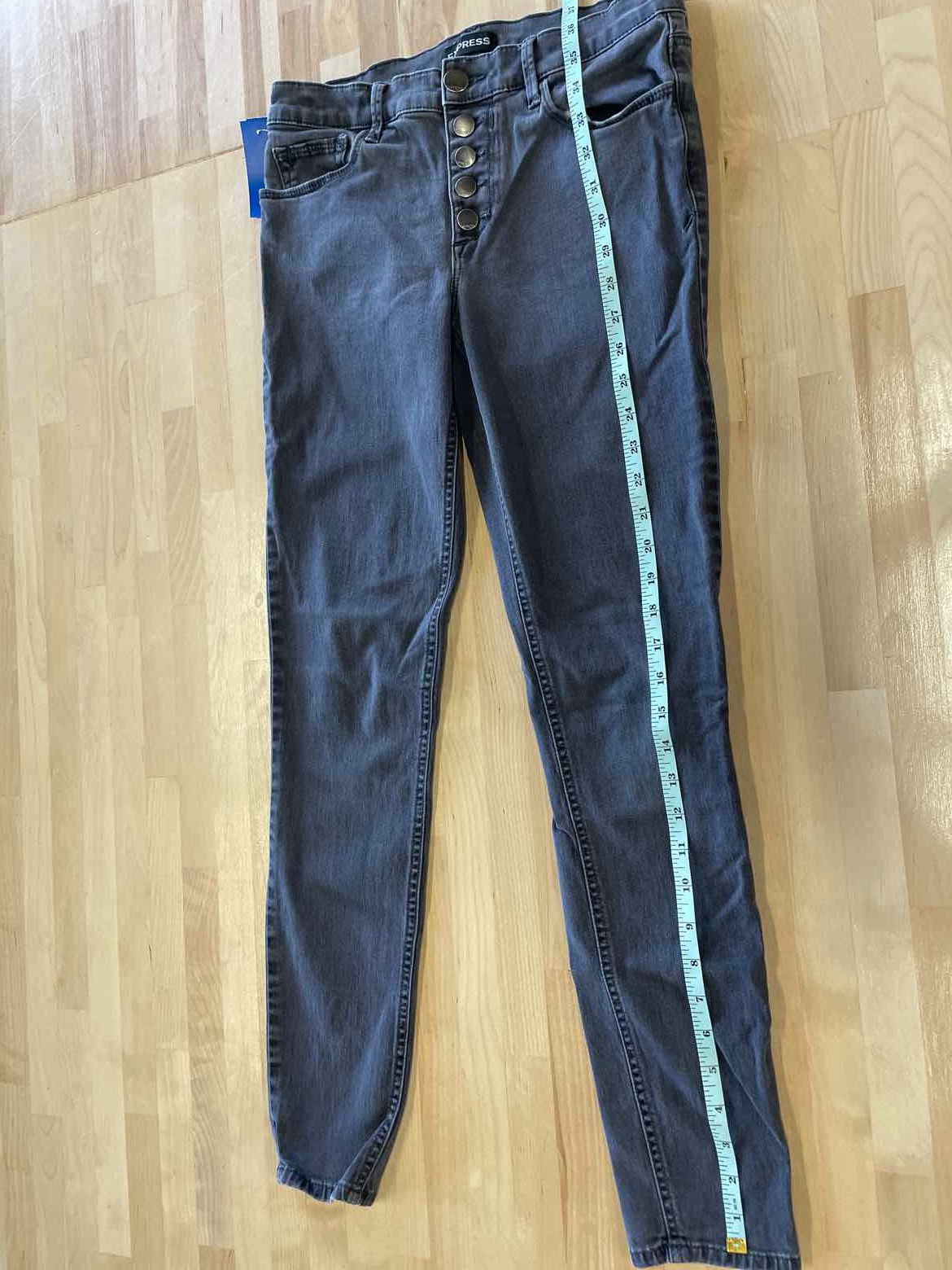 Express Size 4 Black Preloved Pants