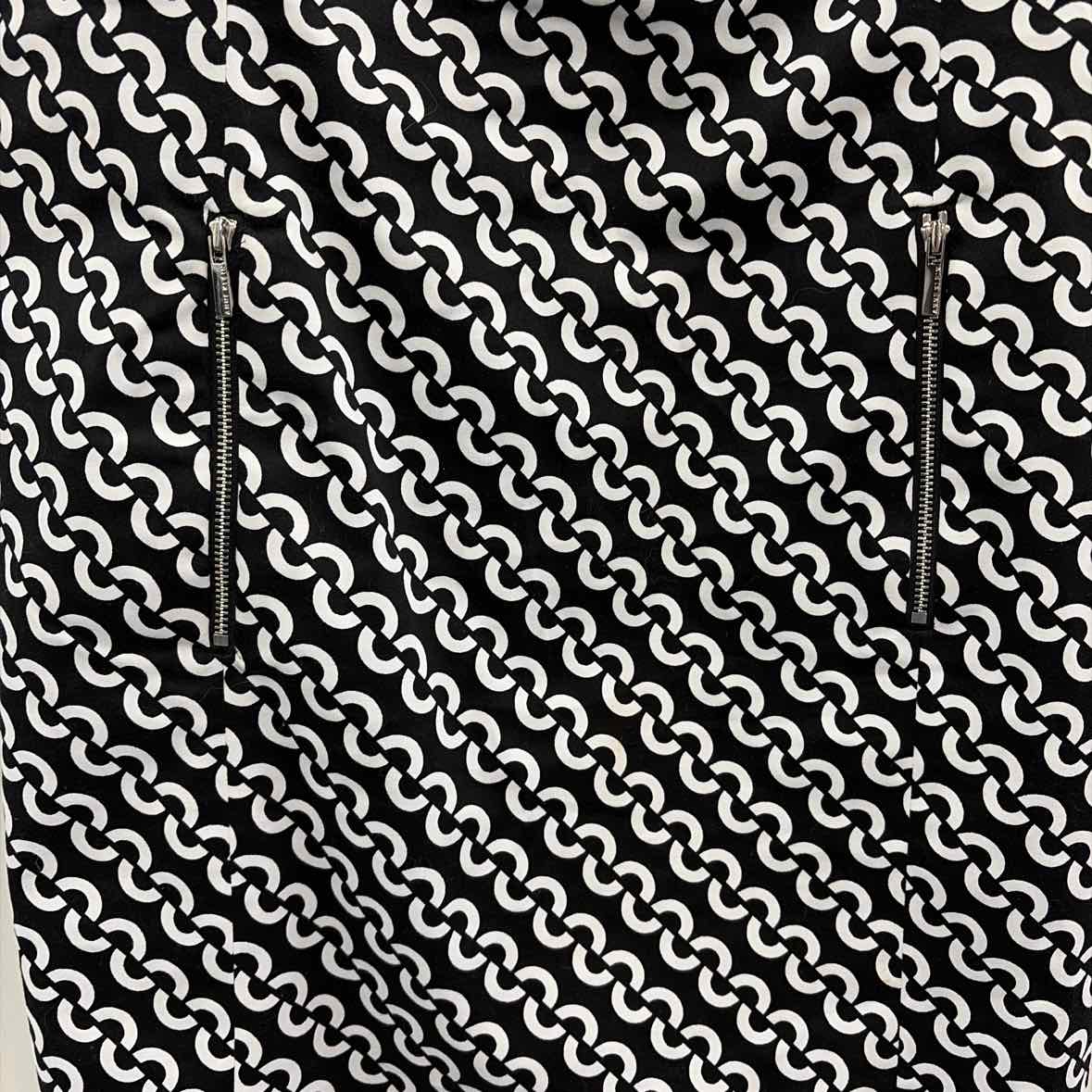 Anne Klein Size 10 Black/White Preloved Dress