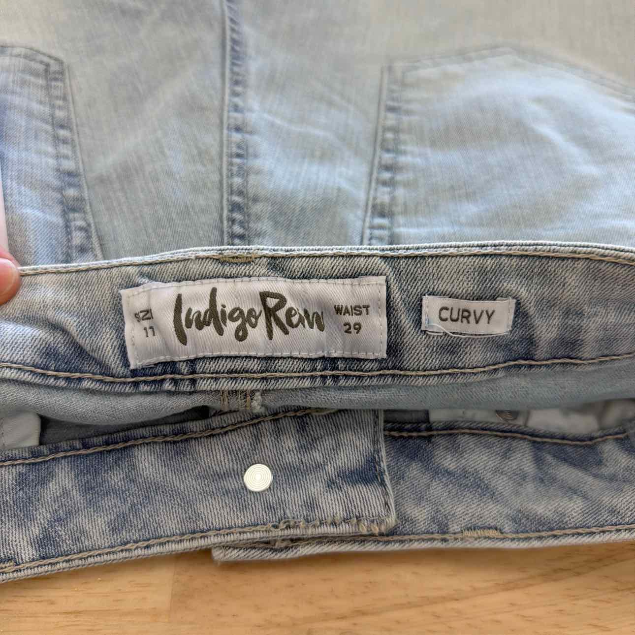 Indigo Rain Women Size 11 Blue New Shorts