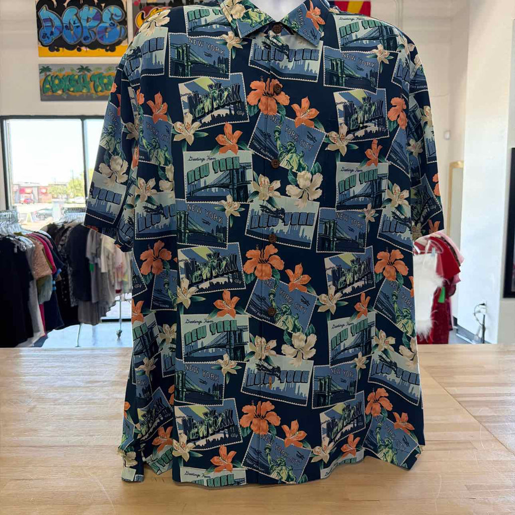Tommy Bahama Size XXL Blue Preloved MENS Button Down Shirt