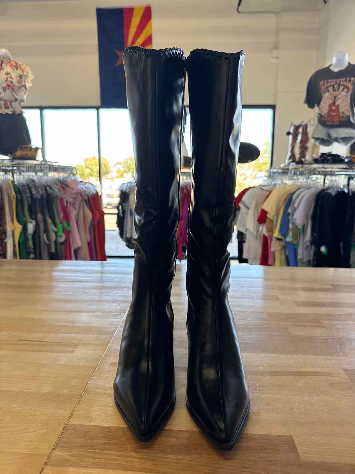 Journee Shoe Size 9 Black Daria Boots
