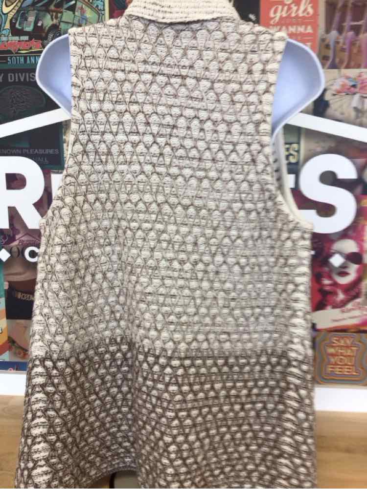 Chico's Size 1 Gray Preloved Sleeveless