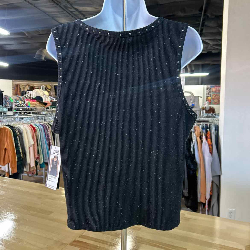 Madden NYC Size XL Black Preloved Tank