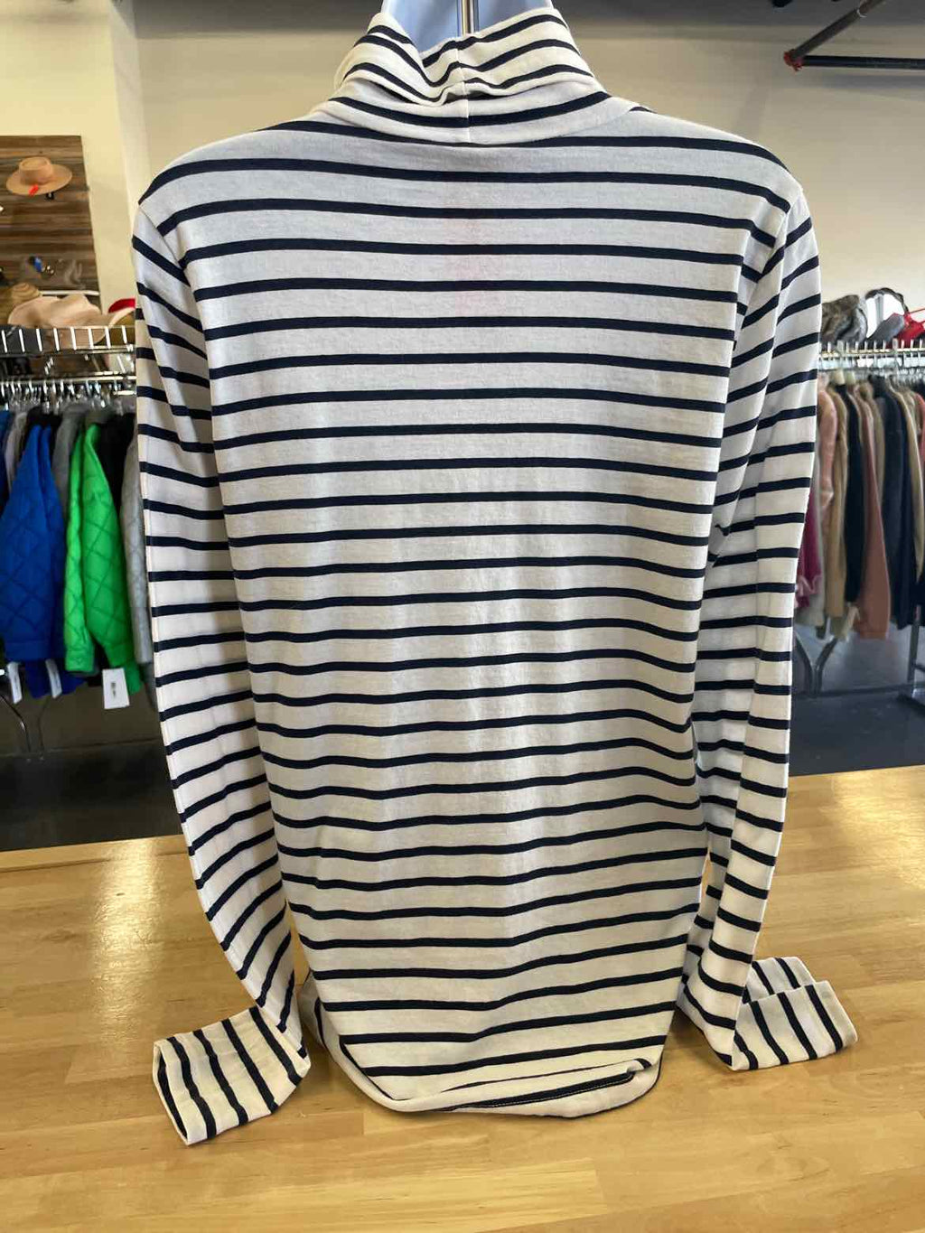 J. Crew Size M Black White Turtleneck