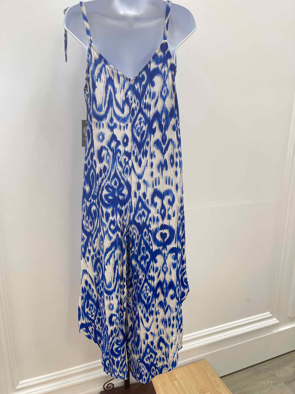 Vince Camuto Women Size S V-Neck Tie-Strap Cascade-Leg Jumpsuit - Royal Azure