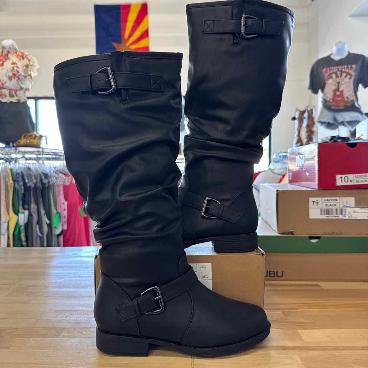 Journee Shoe Size 9 Black Boots