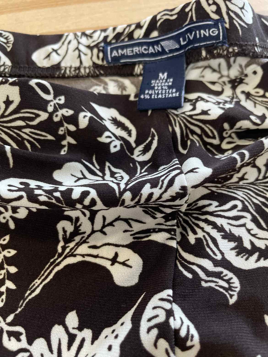 American Living Size M Brown Skirt