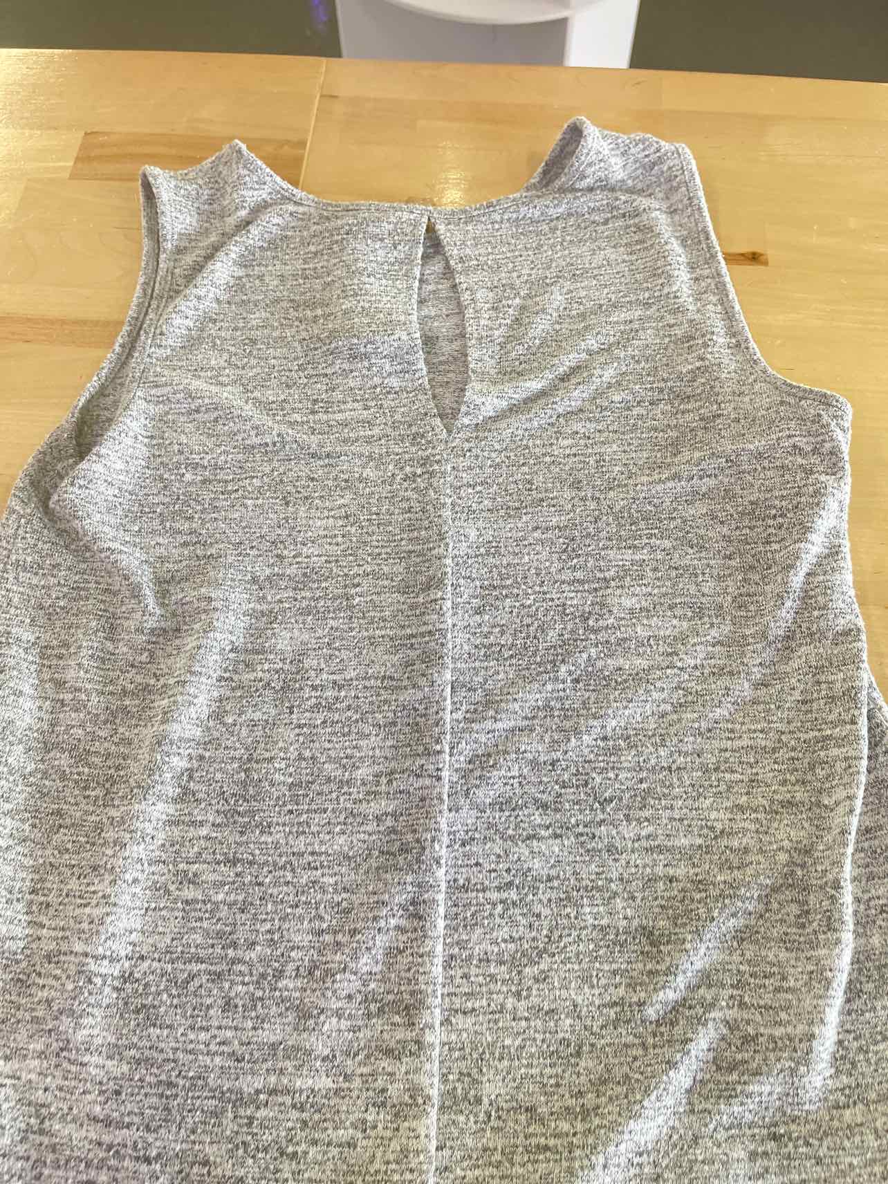 Banana Republic Size XS Gray Preloved Tank