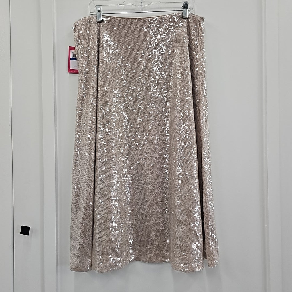 Vince Camuto Size XL Gold Sequined Skirt