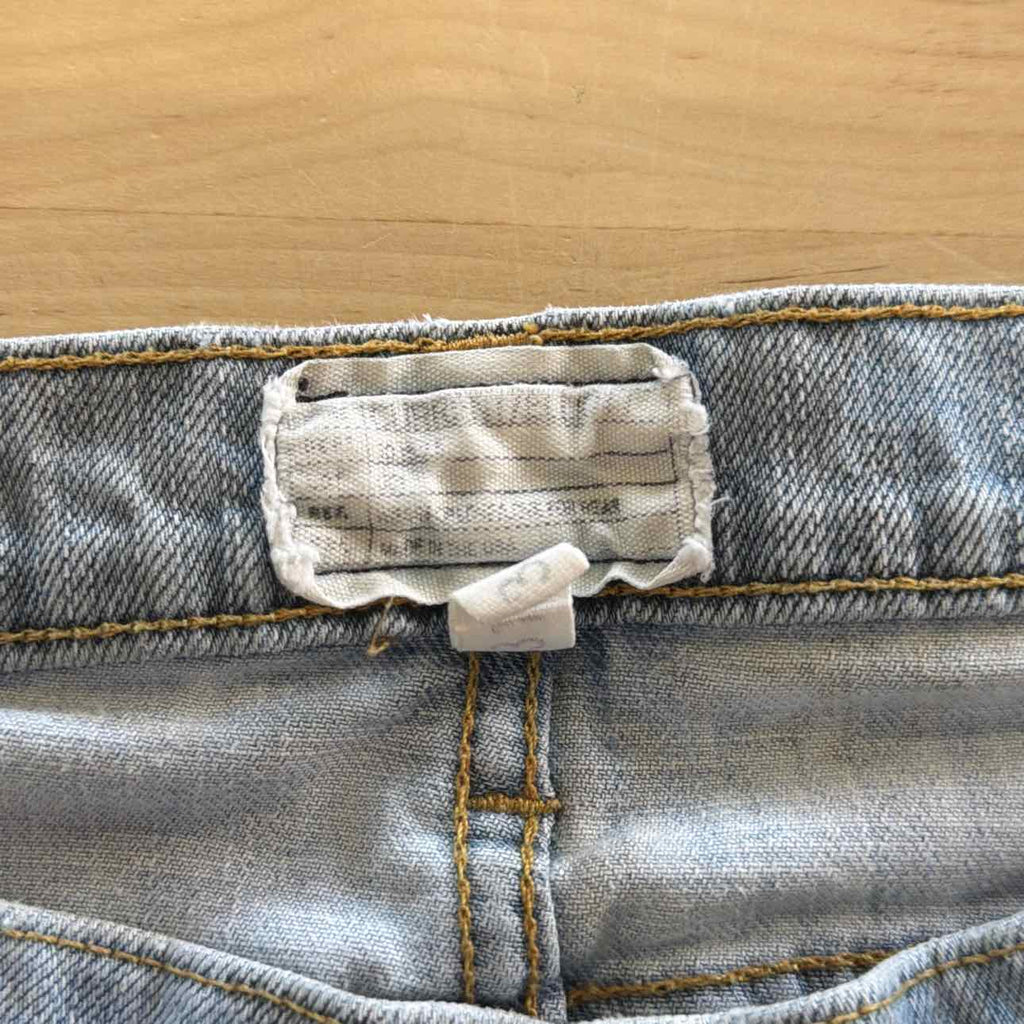 Current Affair Size 0 Denim Faille Preloved Jeans