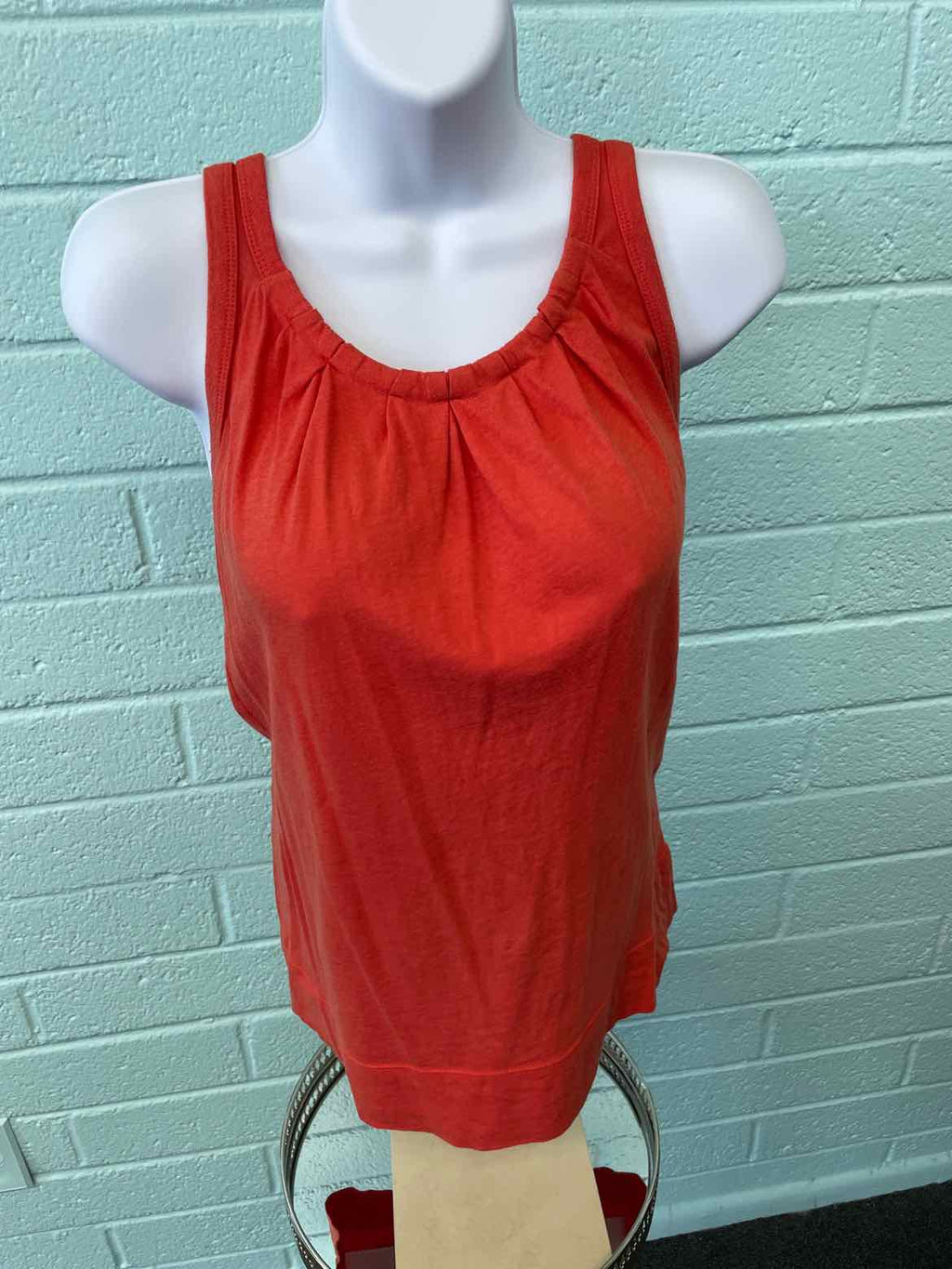 Xhilaration Size S Orange Tank