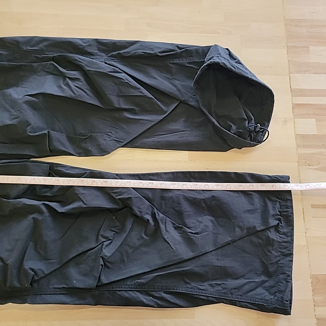 Levi's Size L Black Y2K  High Rise Wide Leg Parachute Pants NWT