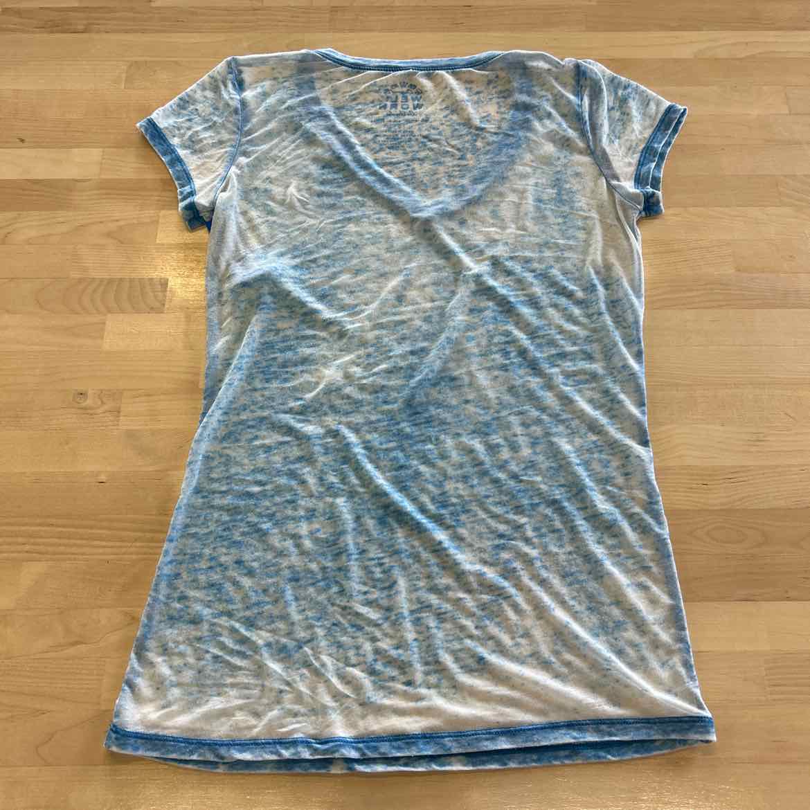 Well Worn Size S Blue T-shirt