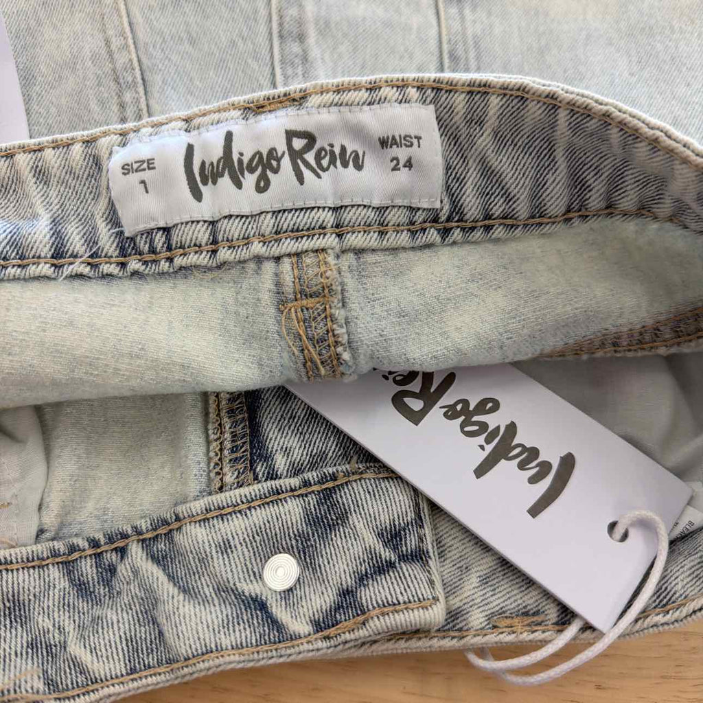 Indigo Rain Women Size 1 Blue New Shorts