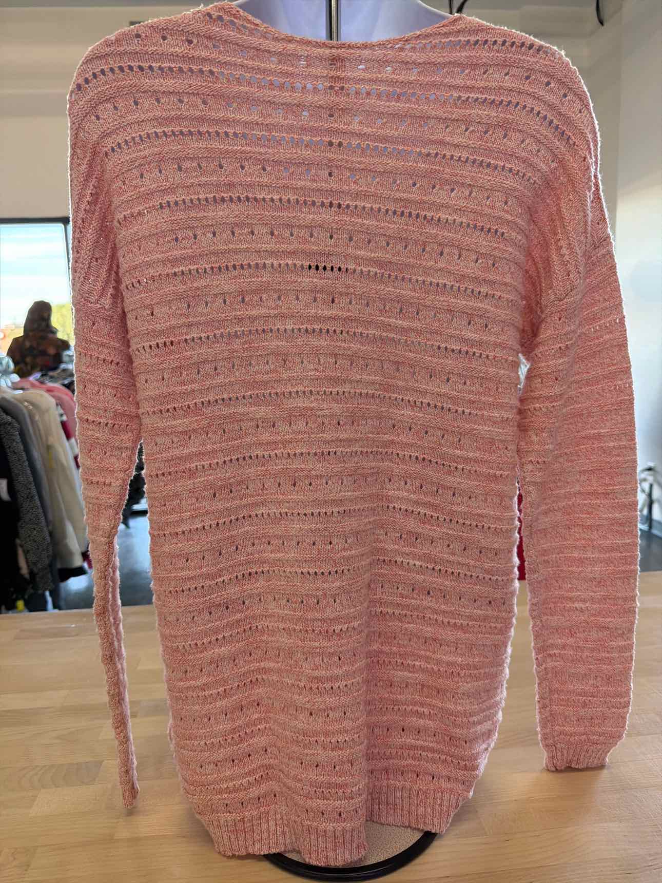 Leo &  Nicole Size S Pink Sweater