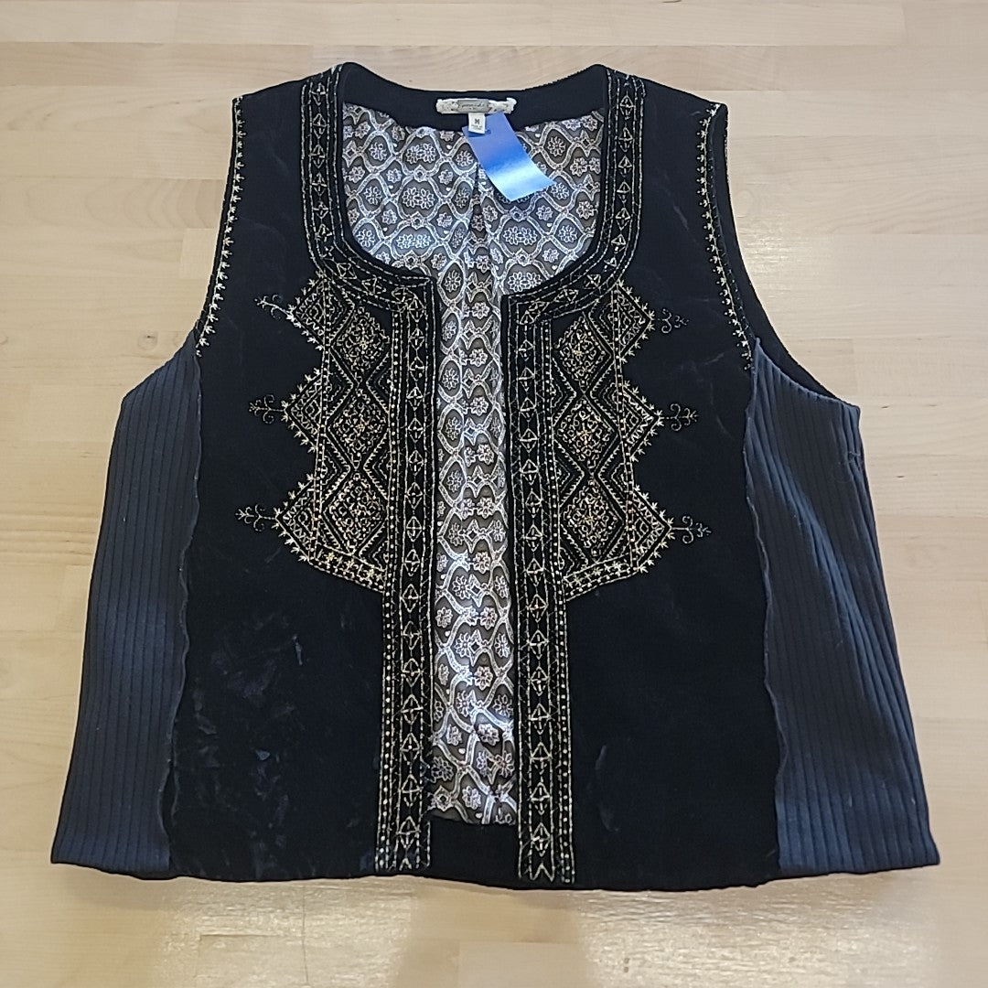Gimmicks Size M Black & Gold Vest