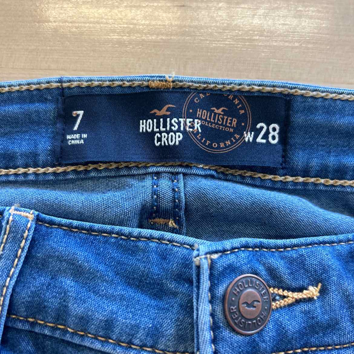Hollister Size 7 Blue Jeans