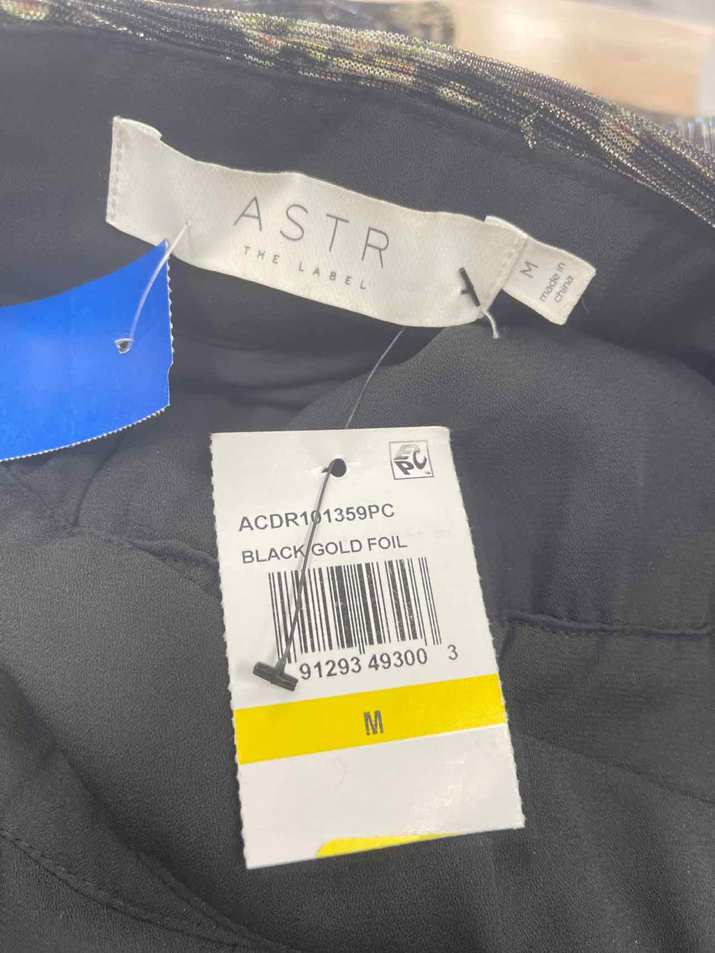 astr Size M Gold New Dress