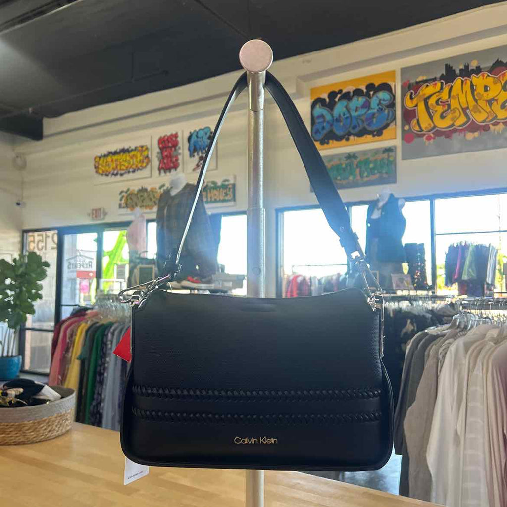 Calvin Klein Fay Canvas Shoulder