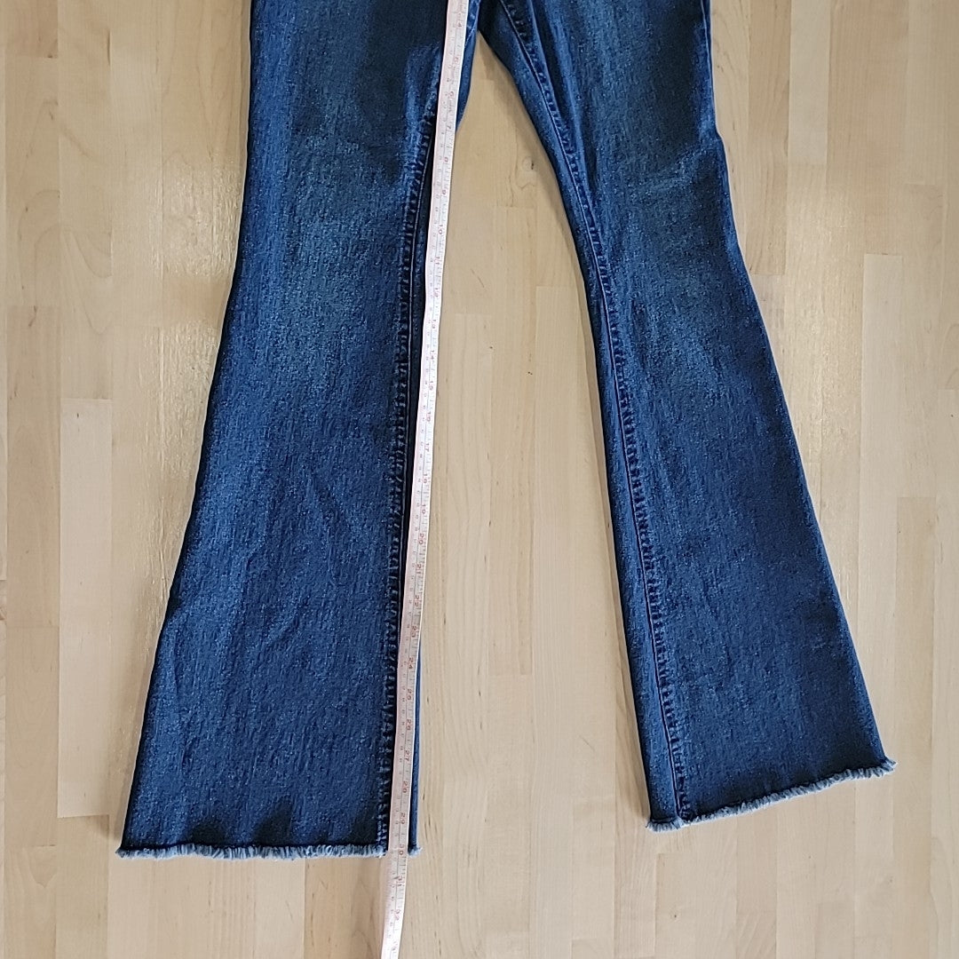 TINSELTOWN Size 1 Blue New Jeans