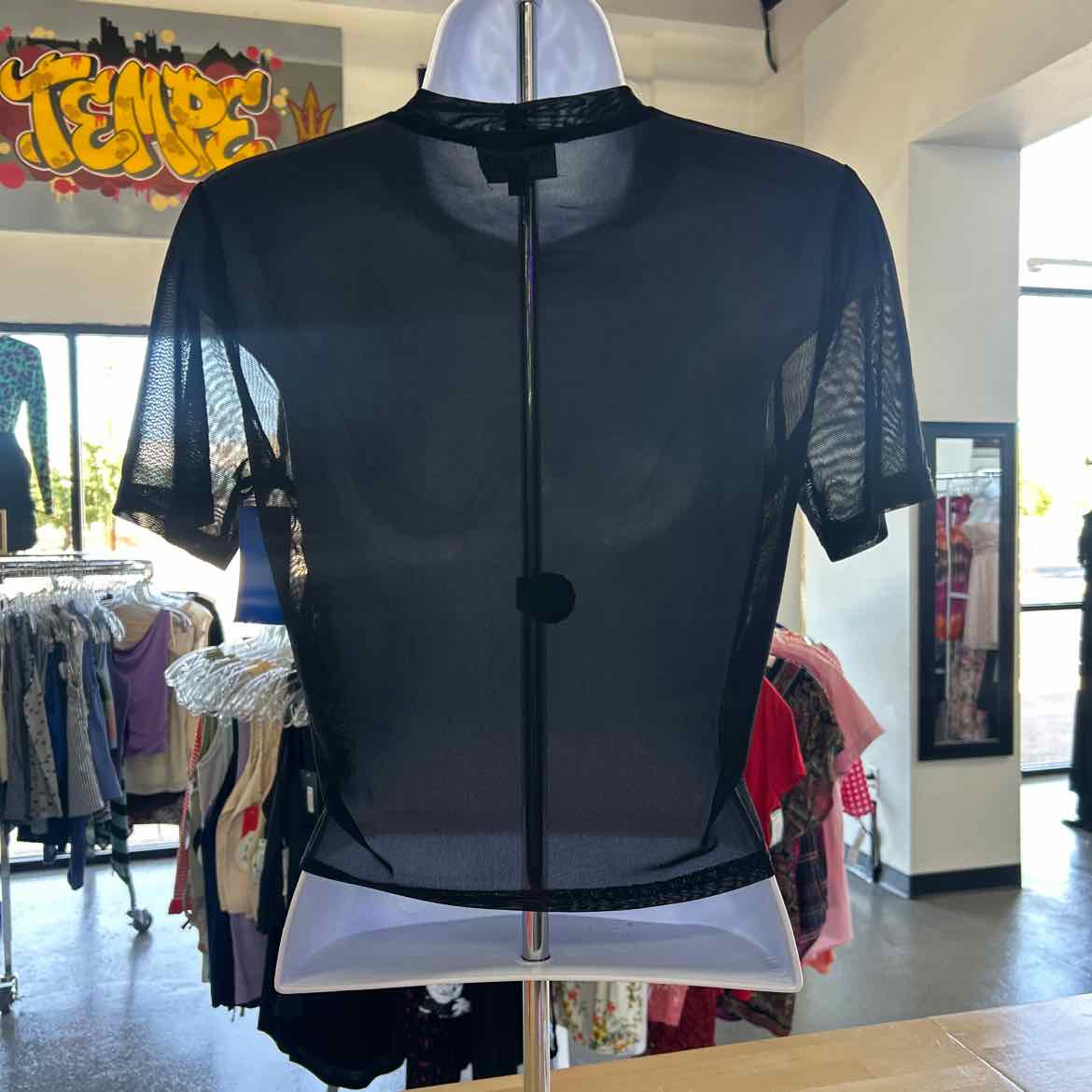 7mango7 Size L Black Sheer Preloved T-Shirt SS