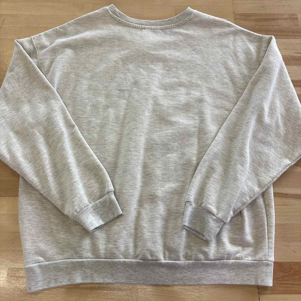Size XXL White Sweater