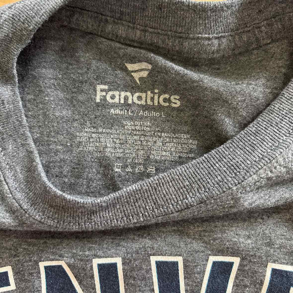 NFL Size L Gray T-shirt