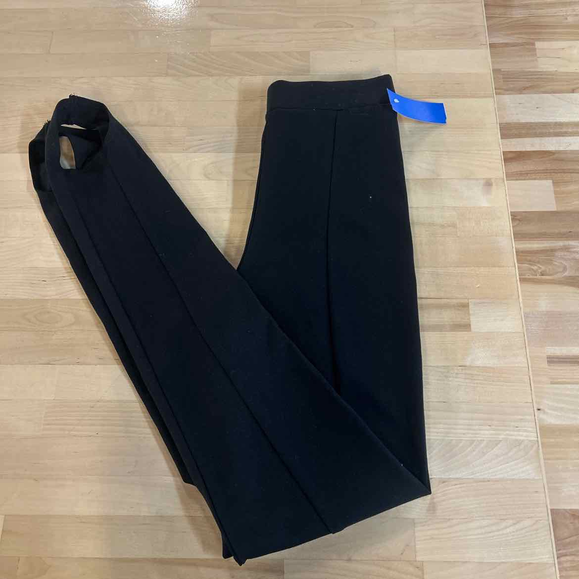 Aqua Size S Black Stirrup Pants NWT