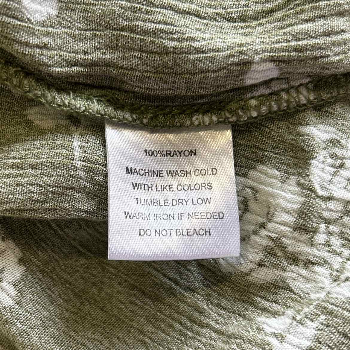 Just Found Size S Green Preloved 2 pc Dress Set