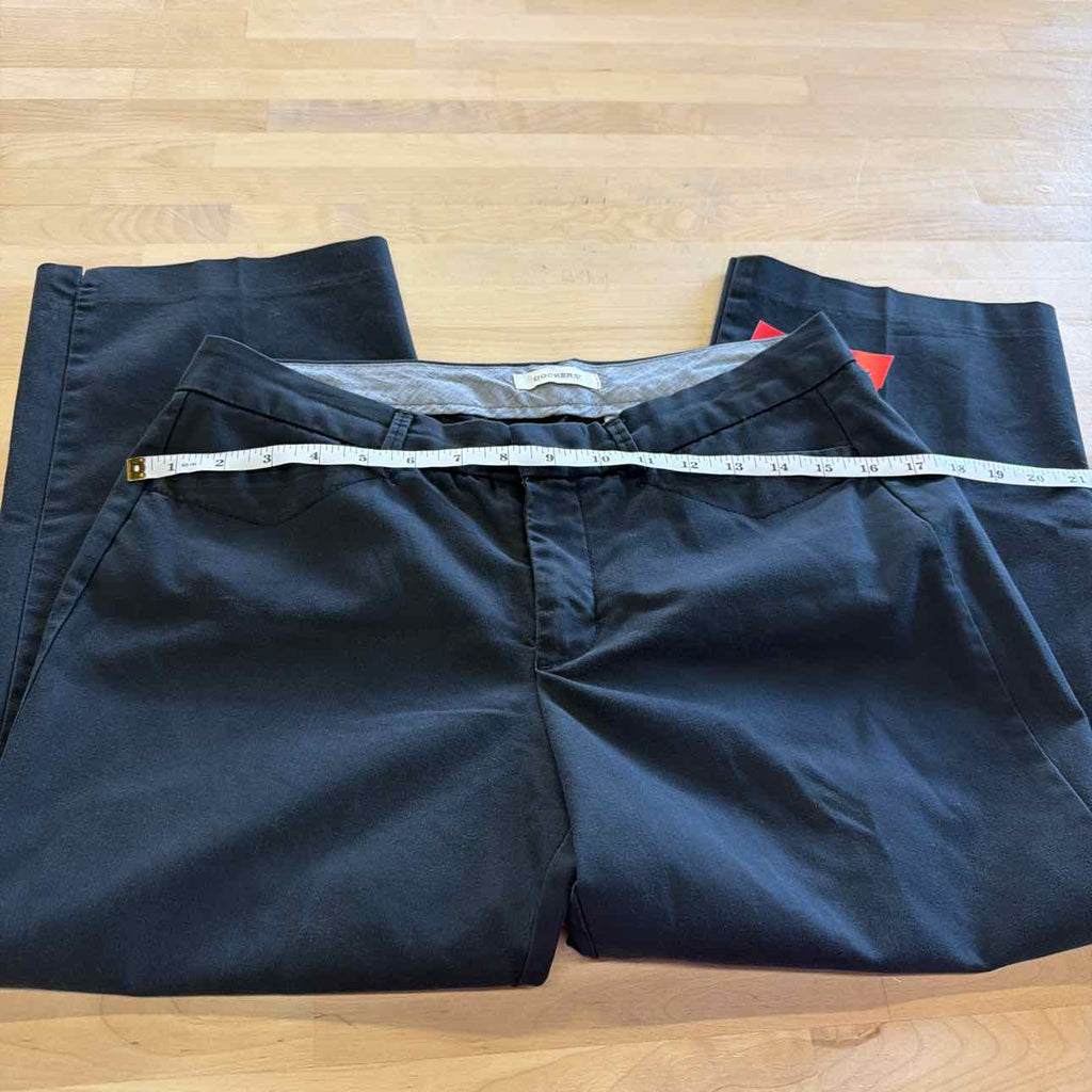 dockers Size 6 Black Preloved Pants