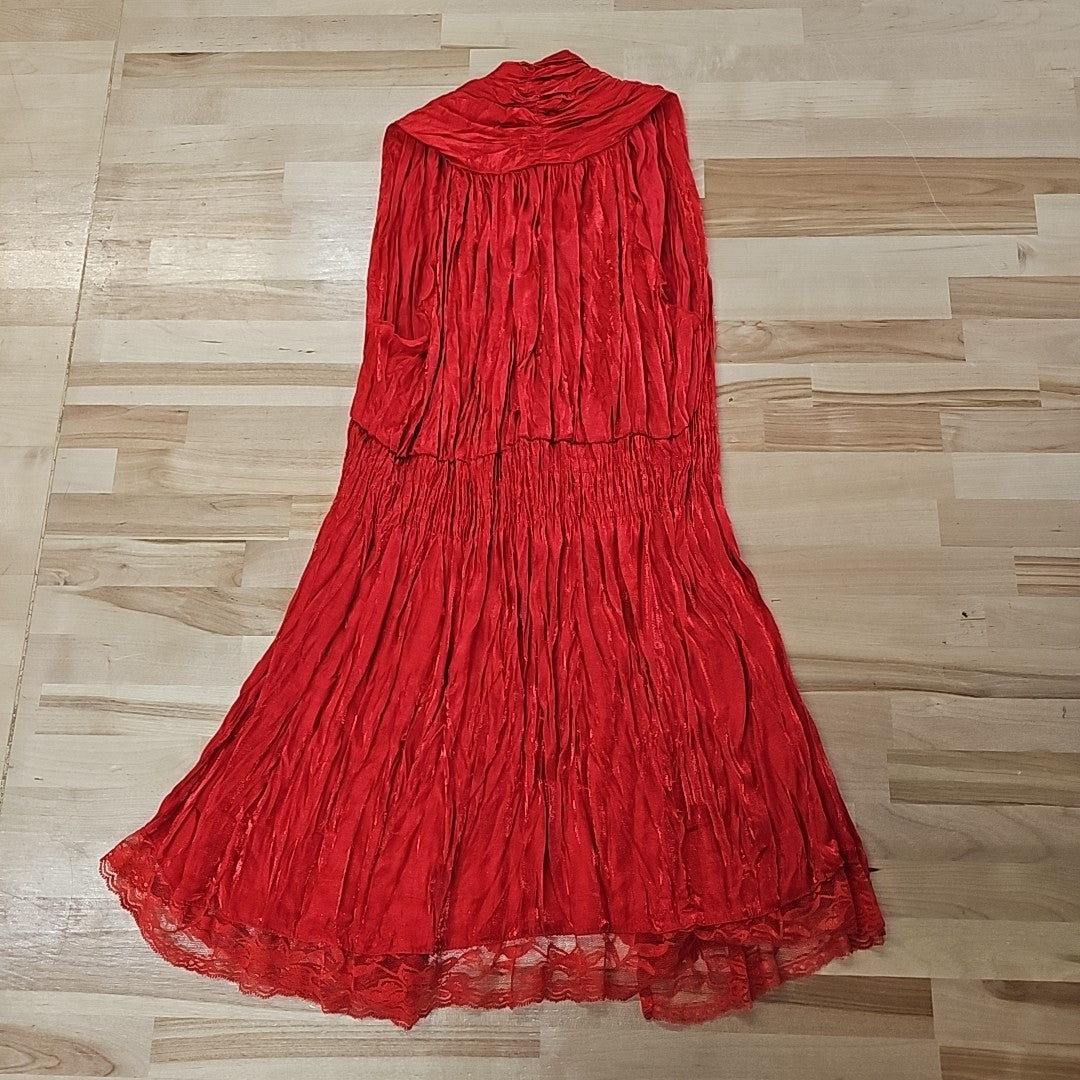 Nilika Size One Size Red Sleeveless