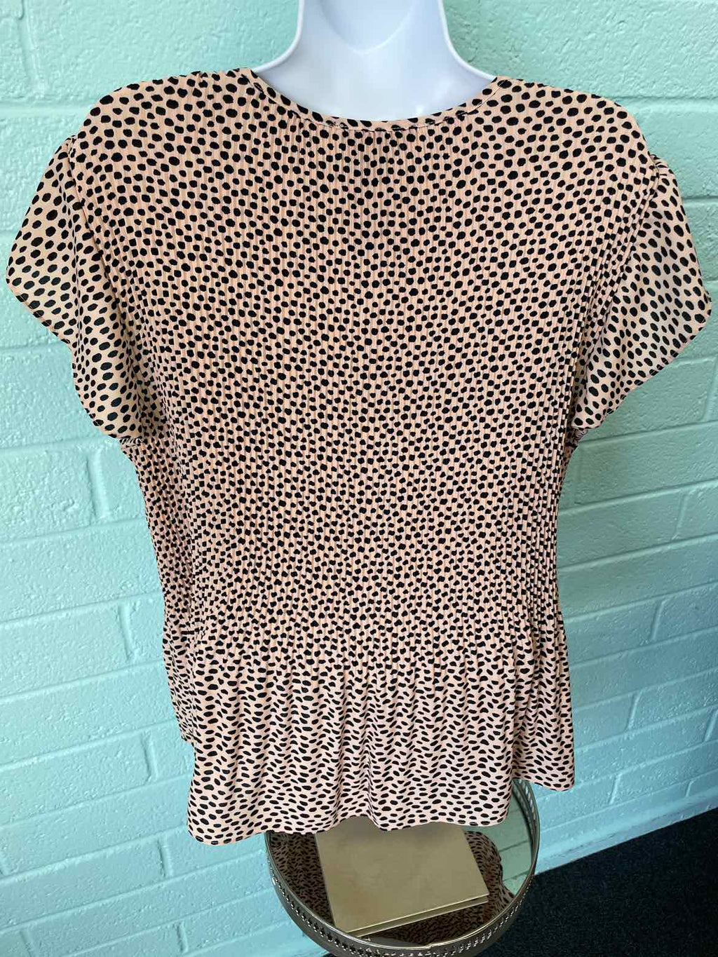 Adrianna Papell Size L Black & Pink Shirt