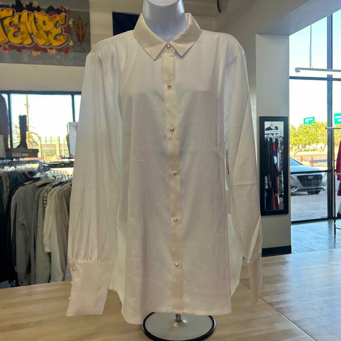 CeCe Women's Luxe Satin Imitation Pearl Button Down Blouse