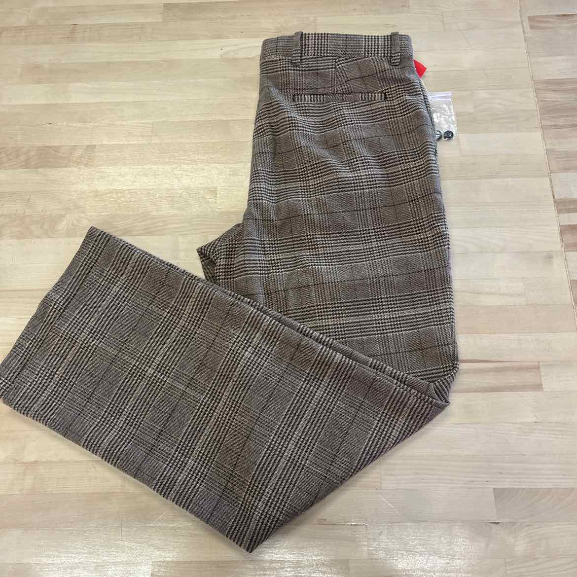 Mode of One Men's Relaxed-Fit Plaid Trousers