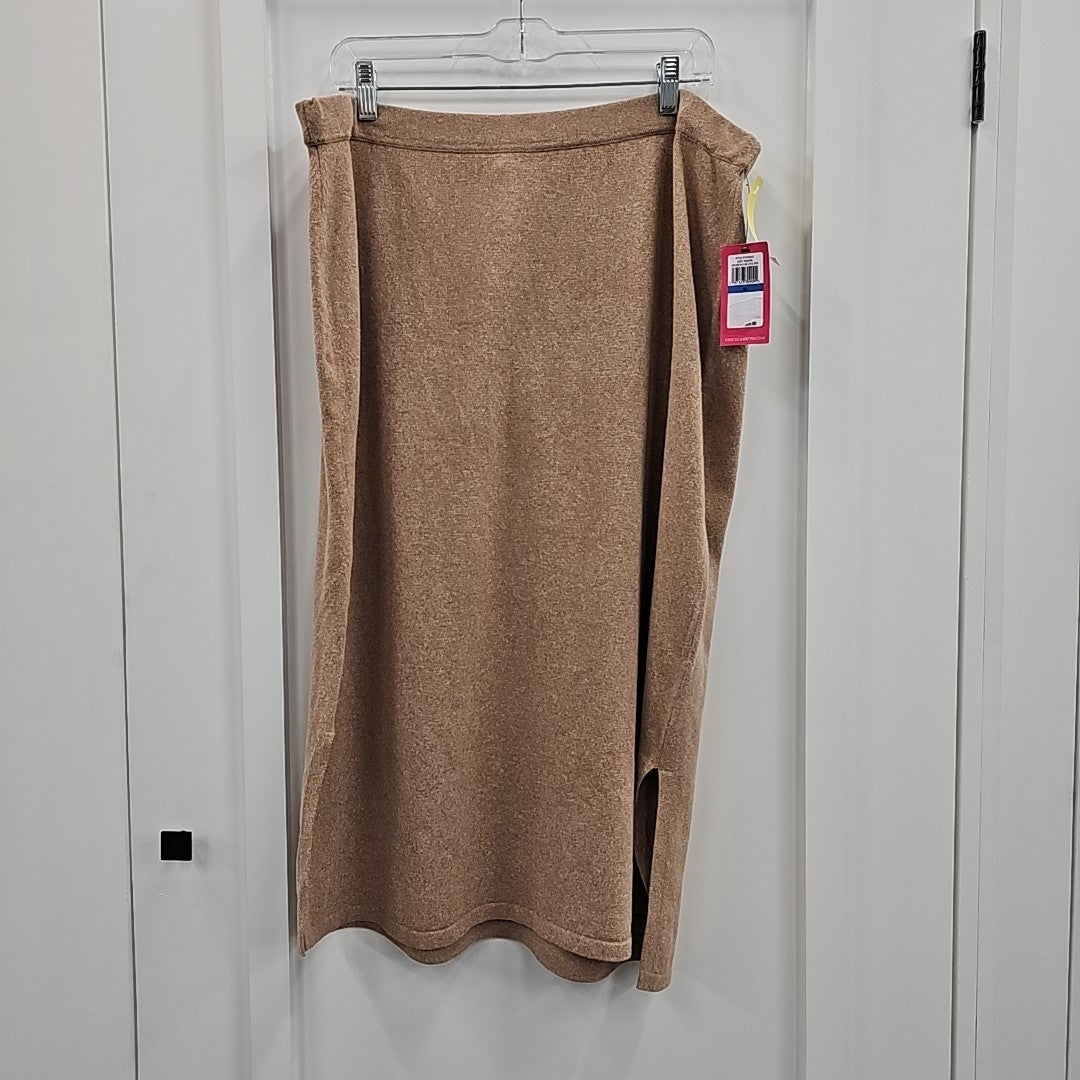 Vince Camuto Size XL Brown Skirt
