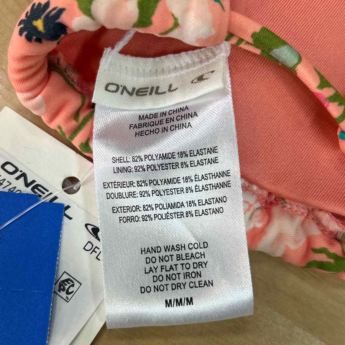 O'Neil Size M Kelly Floral Menorca Bikini Top
