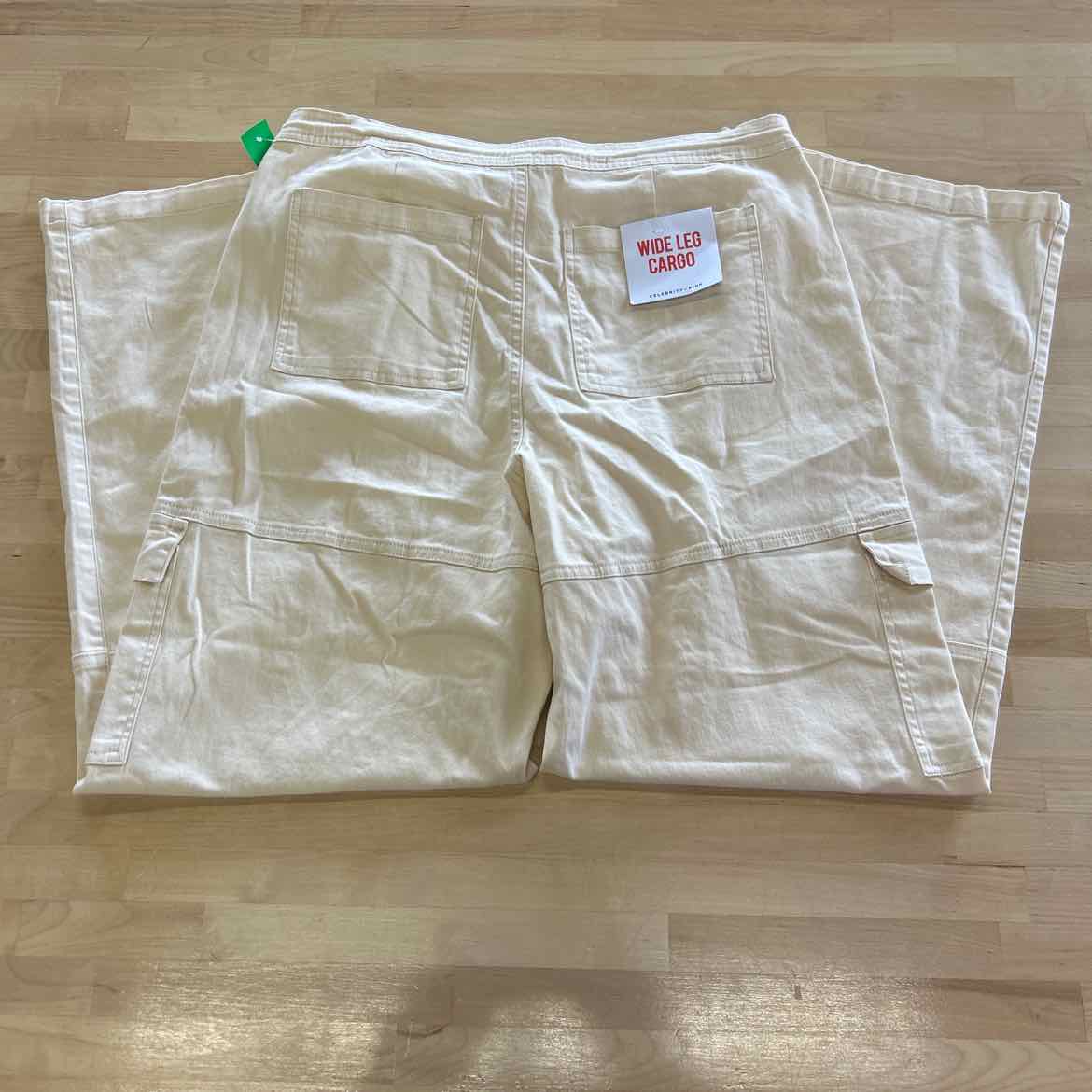 Celebrity Pink Juniors' Relaxed Cargo Pants - Sand