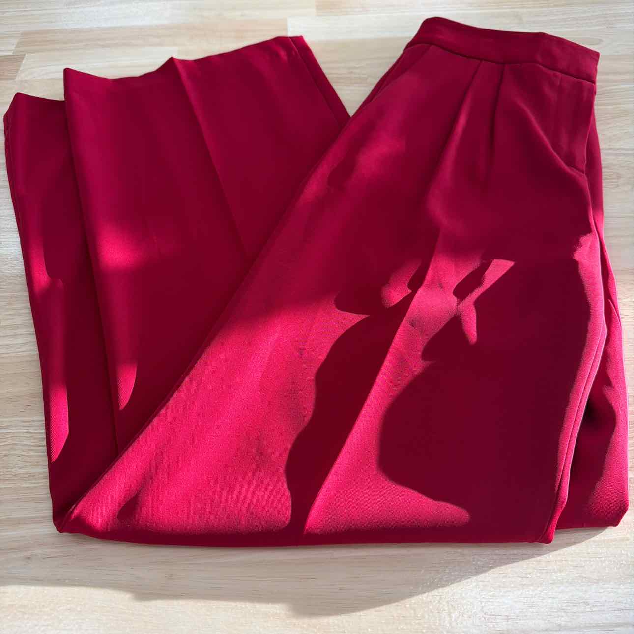 Donna Karan Size 0 Pleated Wide-Leg Pants