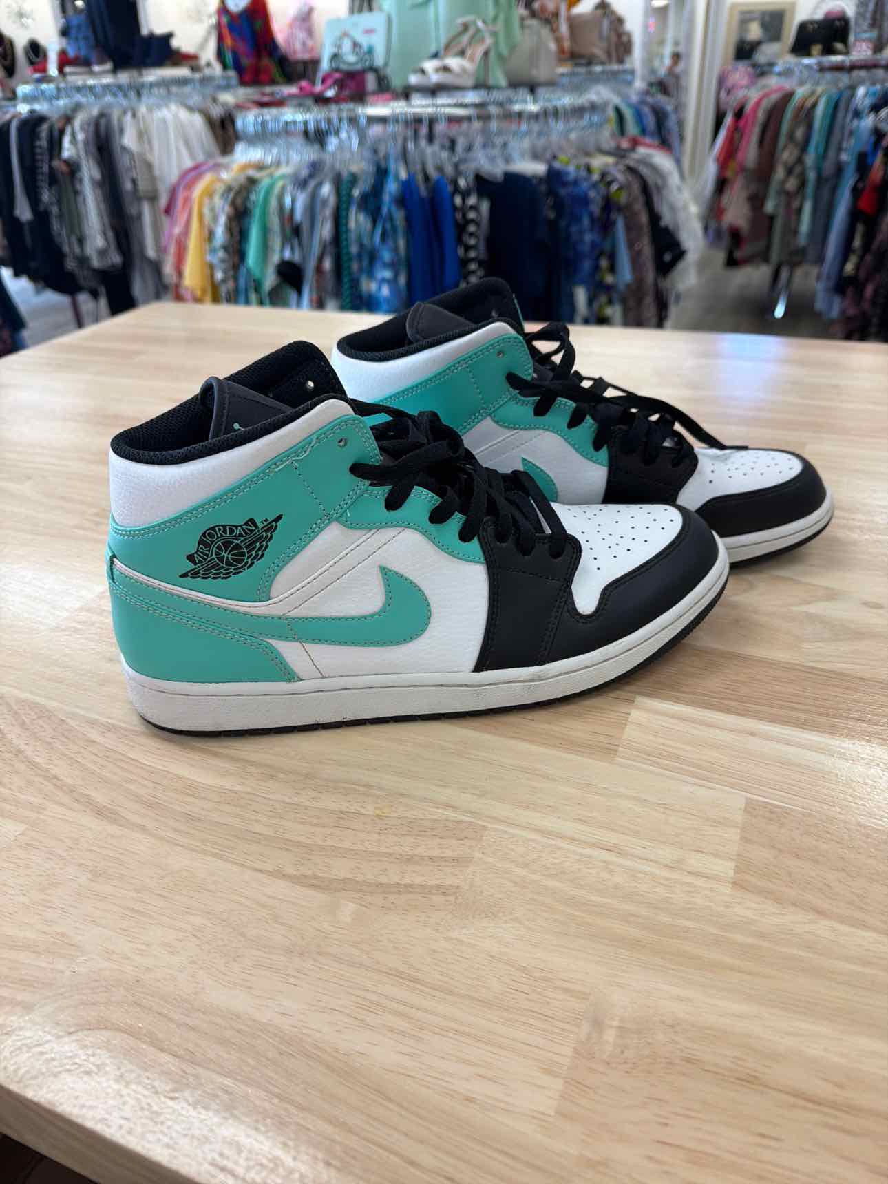 Nike Size 11.5 Teal MENS Sneakers