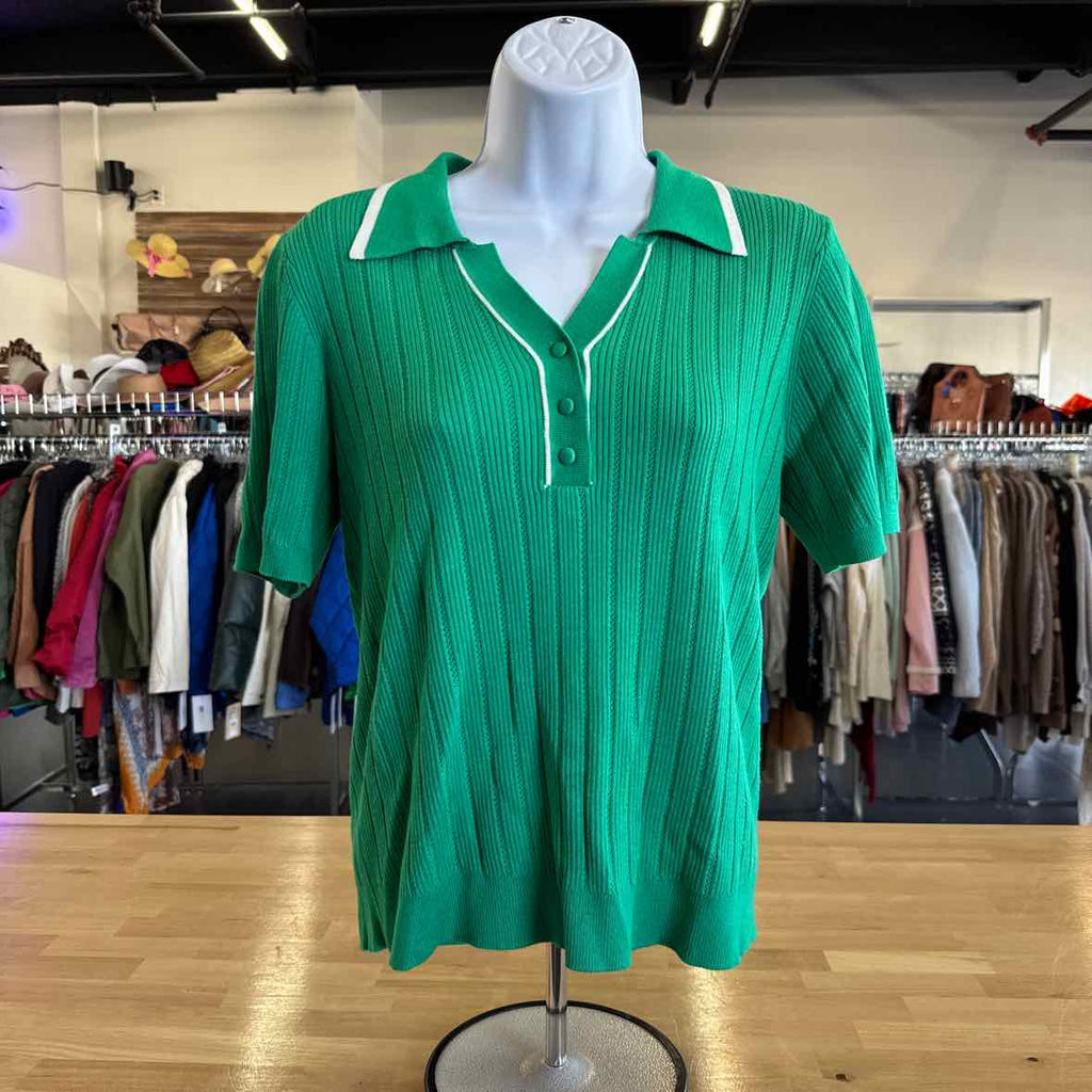 Adrianna Papell Size M Green Shirt