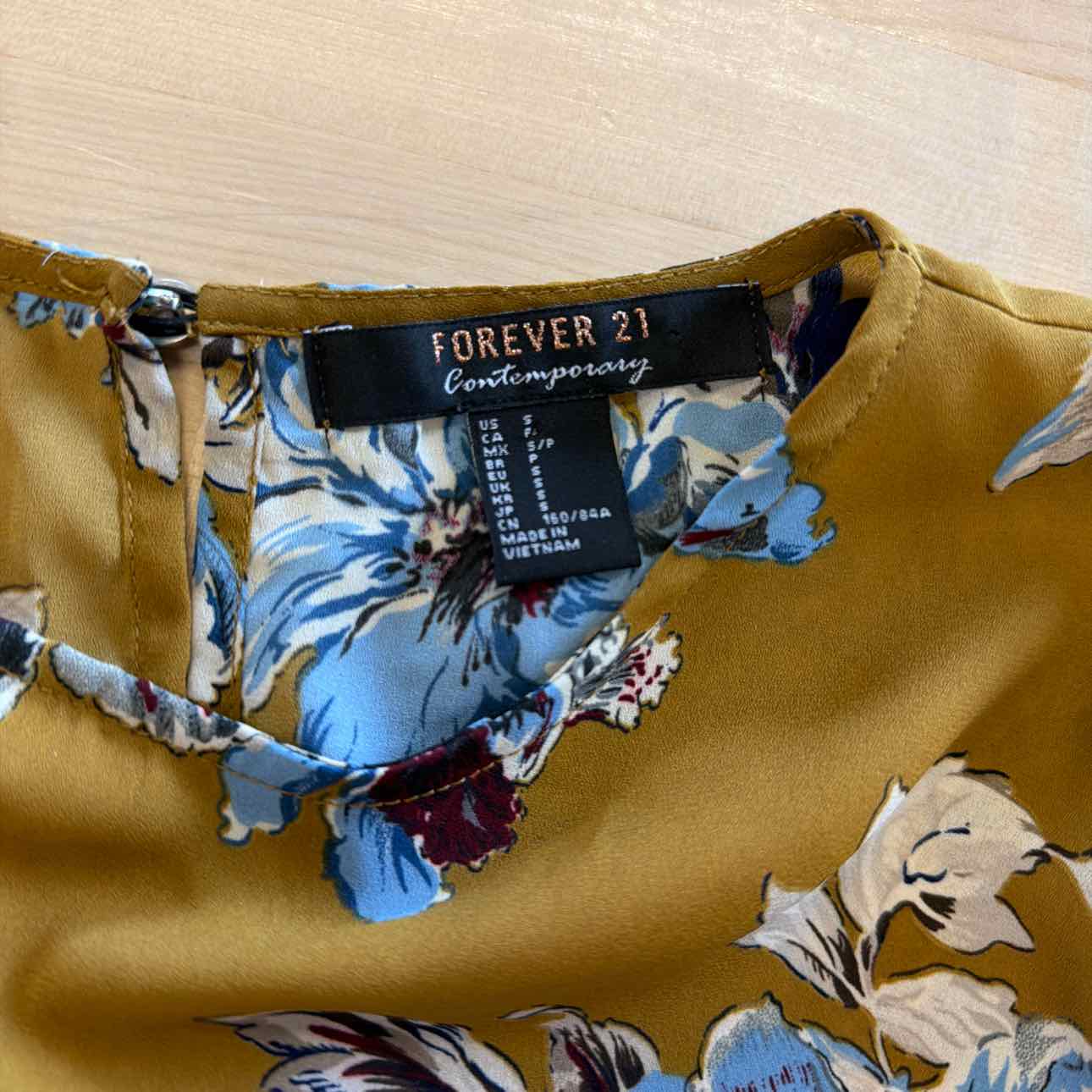 Forever 21 Size S Brown Blouse