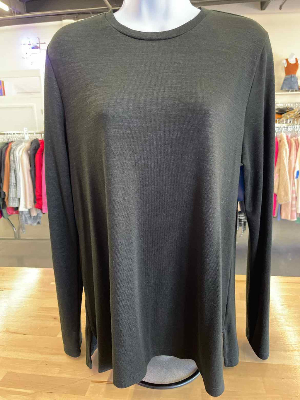 Banana Republic Size L Black Long Sleeve