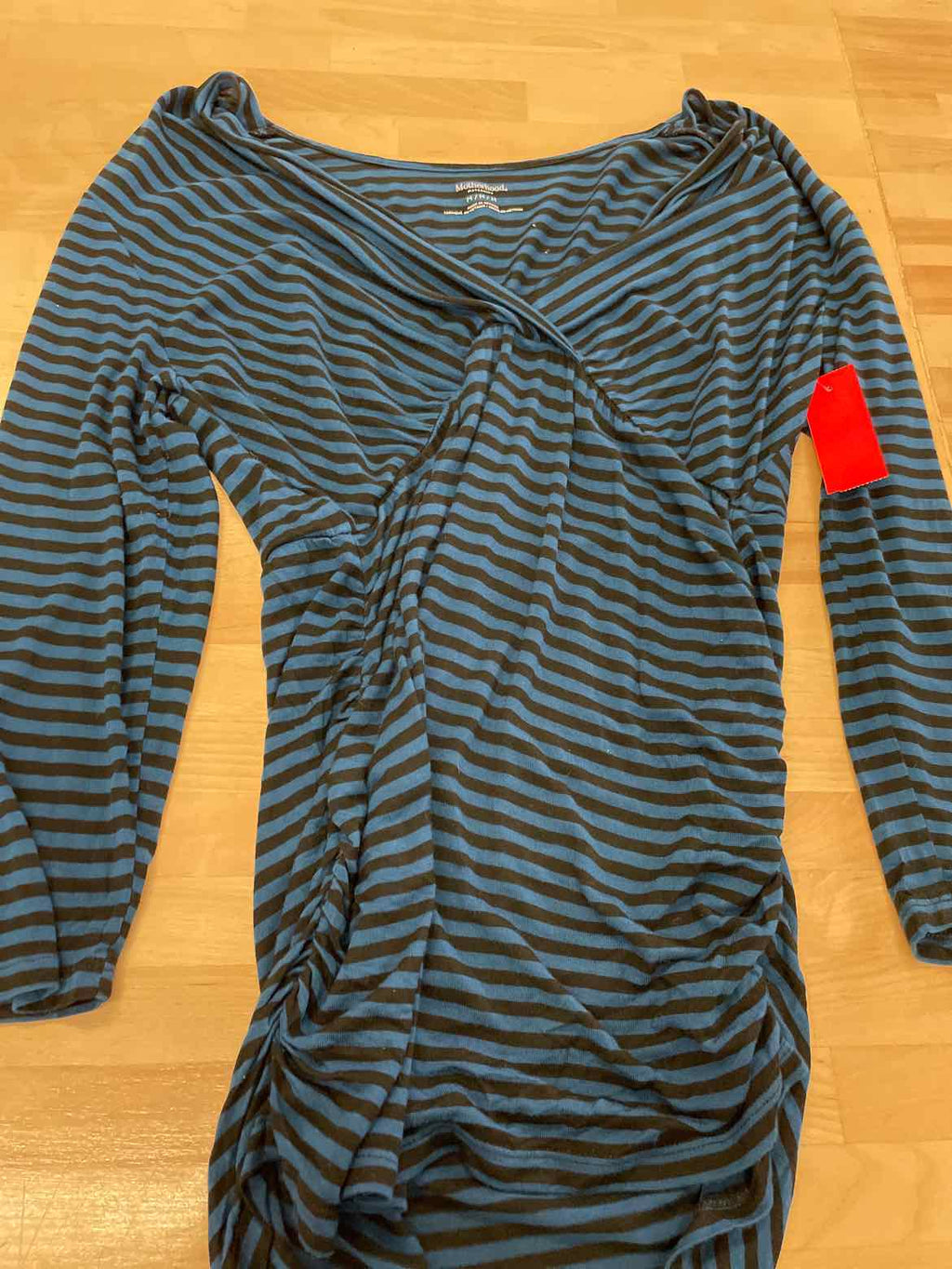 Motherhood Size M Blue Longsleeve