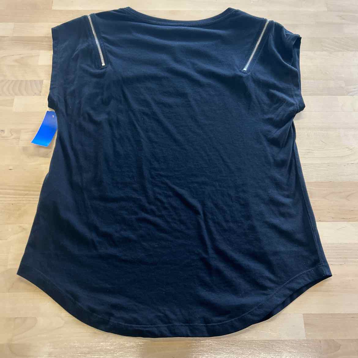 DKNY Size S Black Shirt