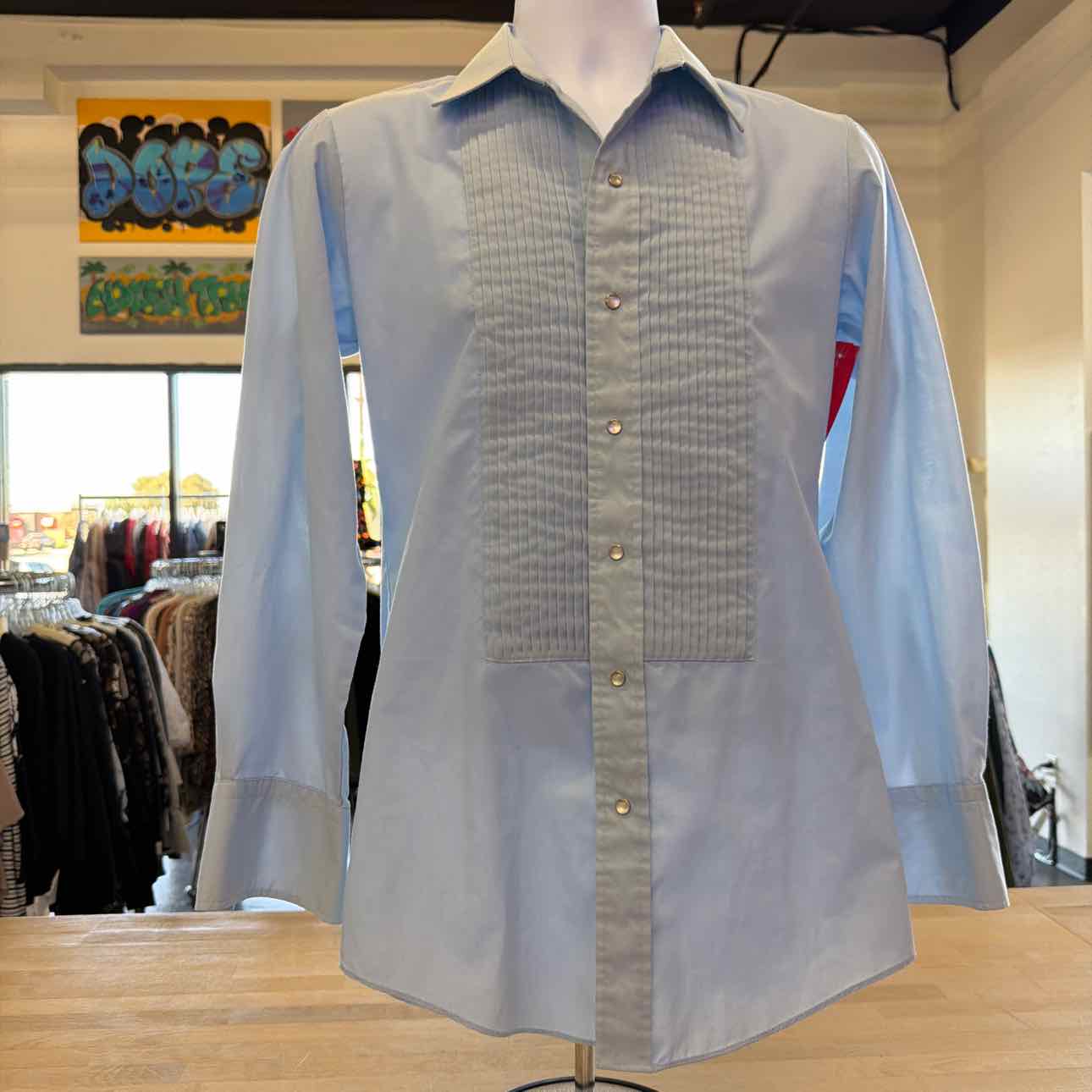 Size M Blue Preloved MENS Button Down Shirt